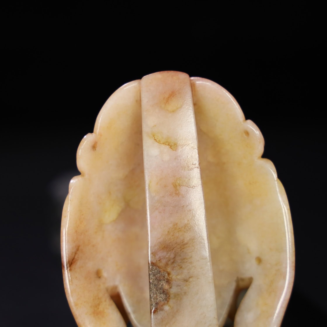 Chinese Natural Jade Carved animal-faced belt buckle