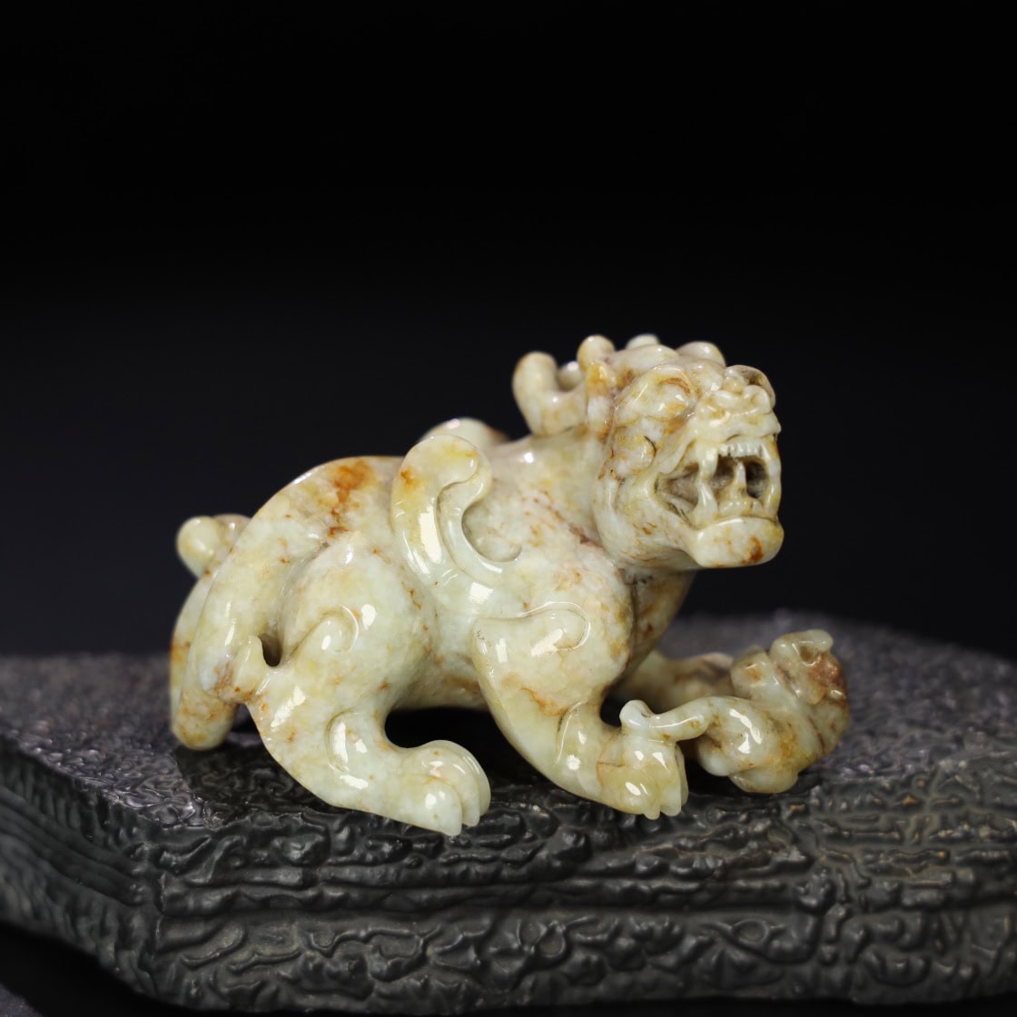 Chinese Natural Jade Carved animal ornaments