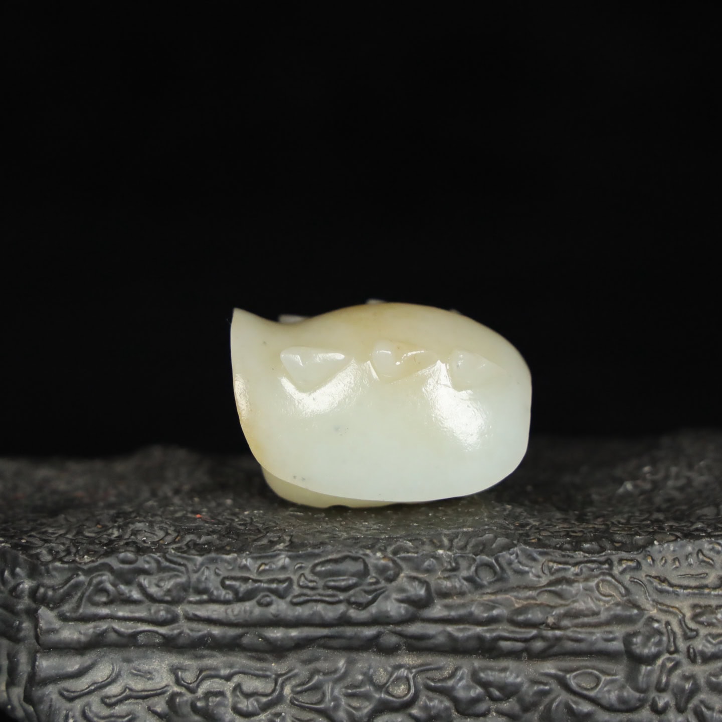 Chinese Natural Jade Carved turtle shells