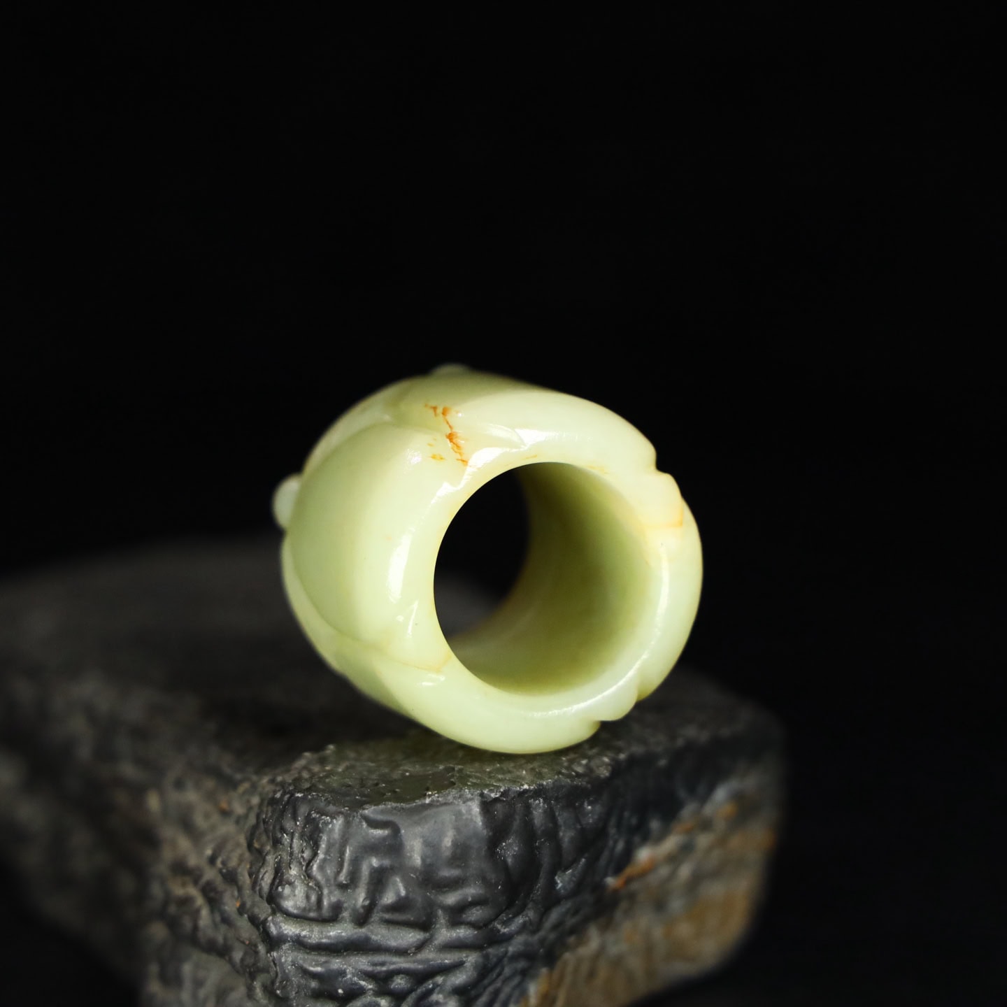 Chinese Natural Jade Carved Ring Finger