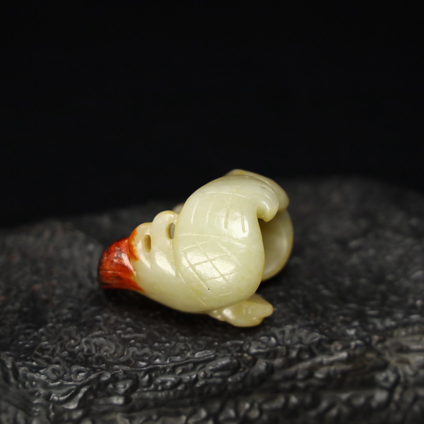 Chinese Natural Jade Carved eagle-shaped wrench finger