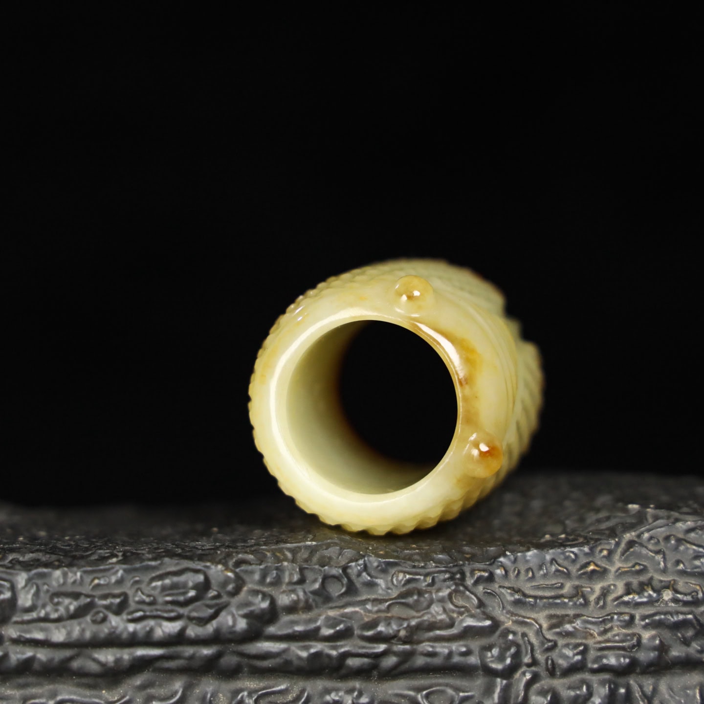 Chinese Natural Jade Carved Cicada Finger