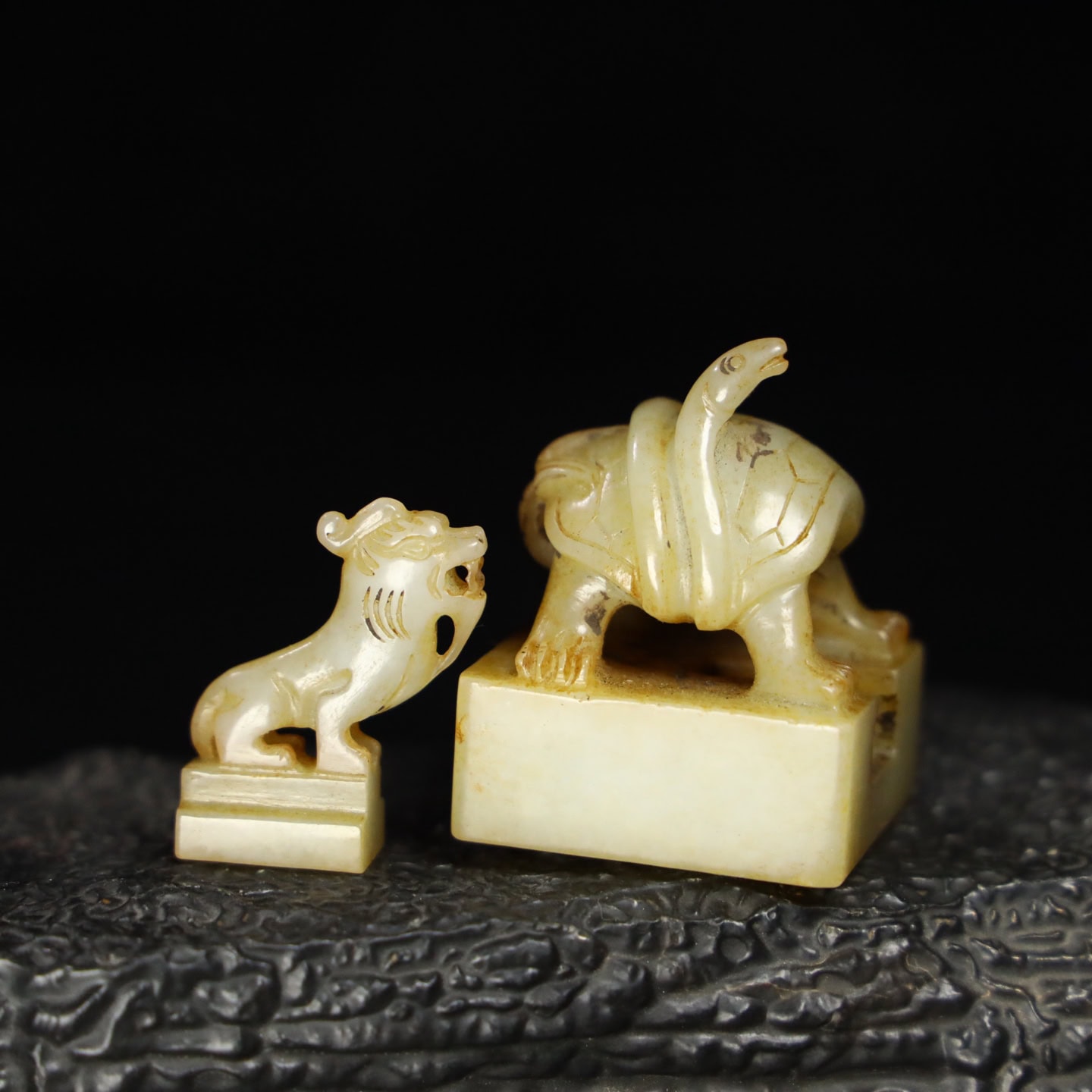 Chinese Natural Jade Carved Xuanwu Seal