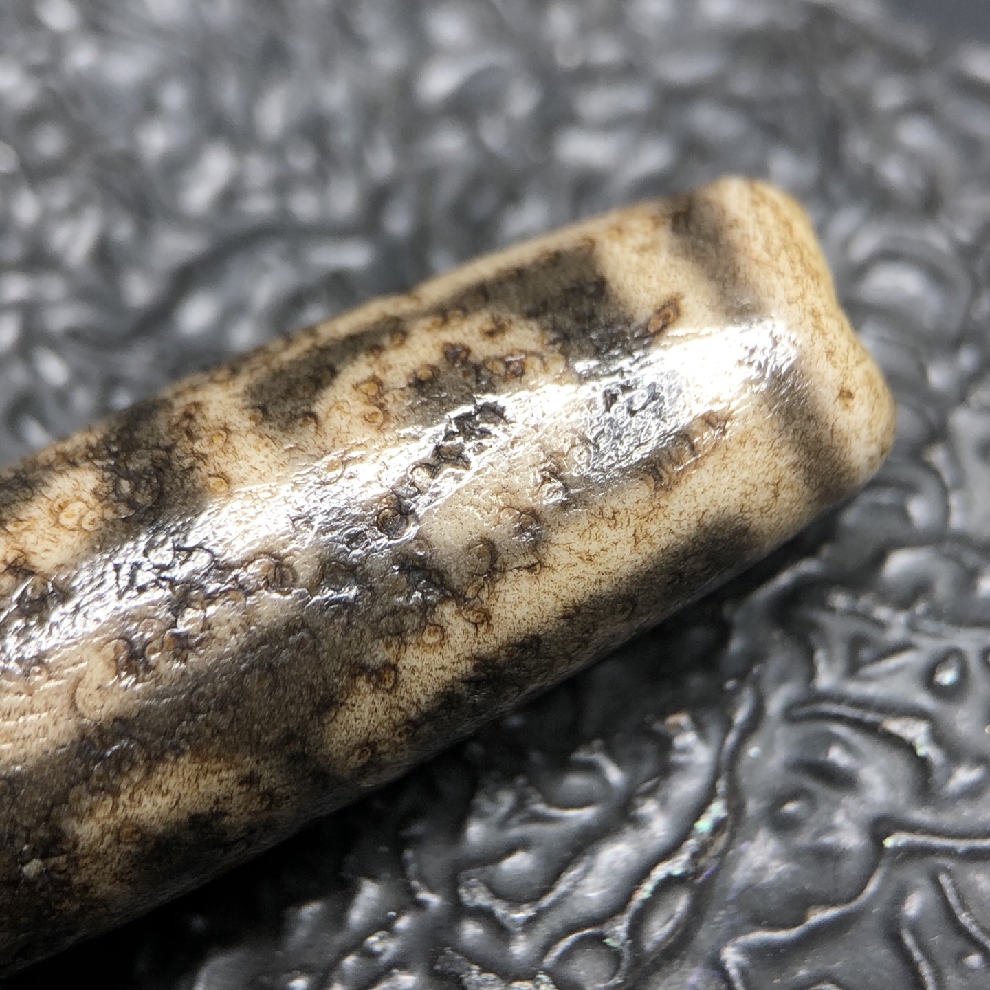 Chinese Natural Jade Carved Dzi bead