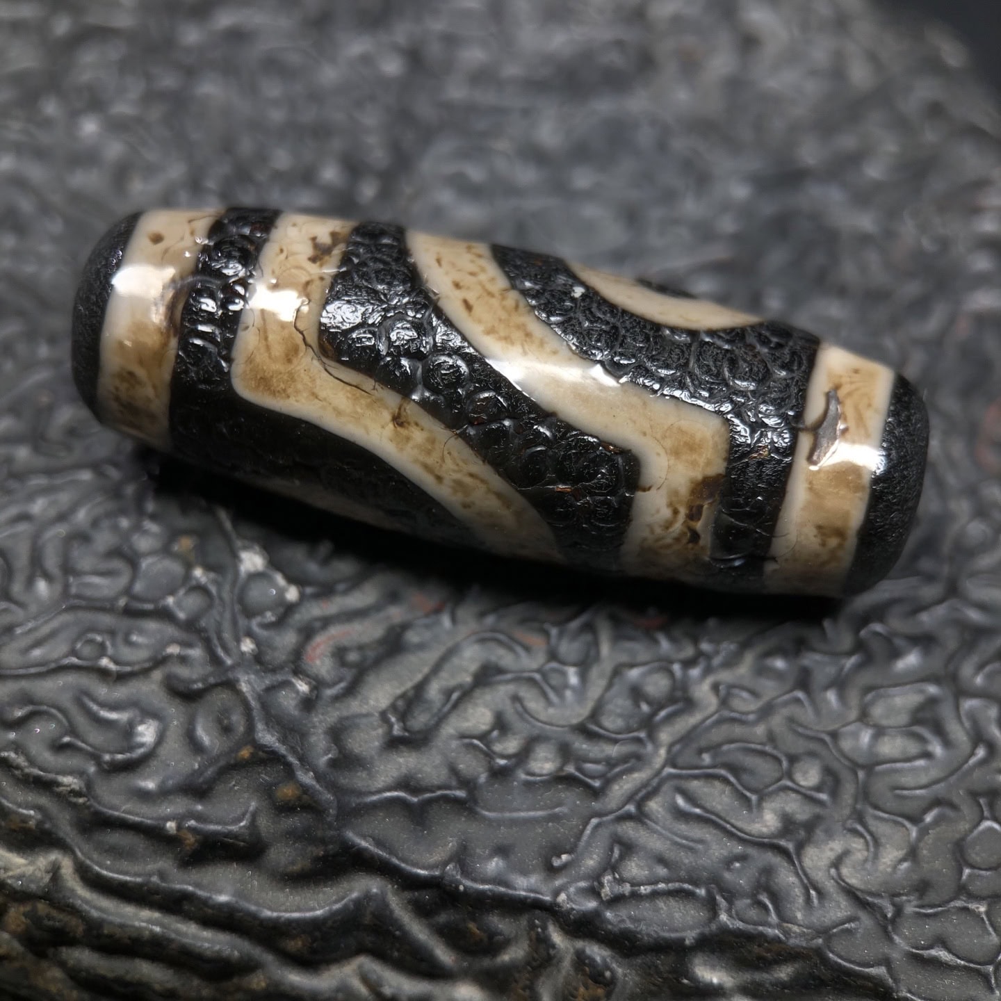 Chinese Natural Jade Carved Dzi bead