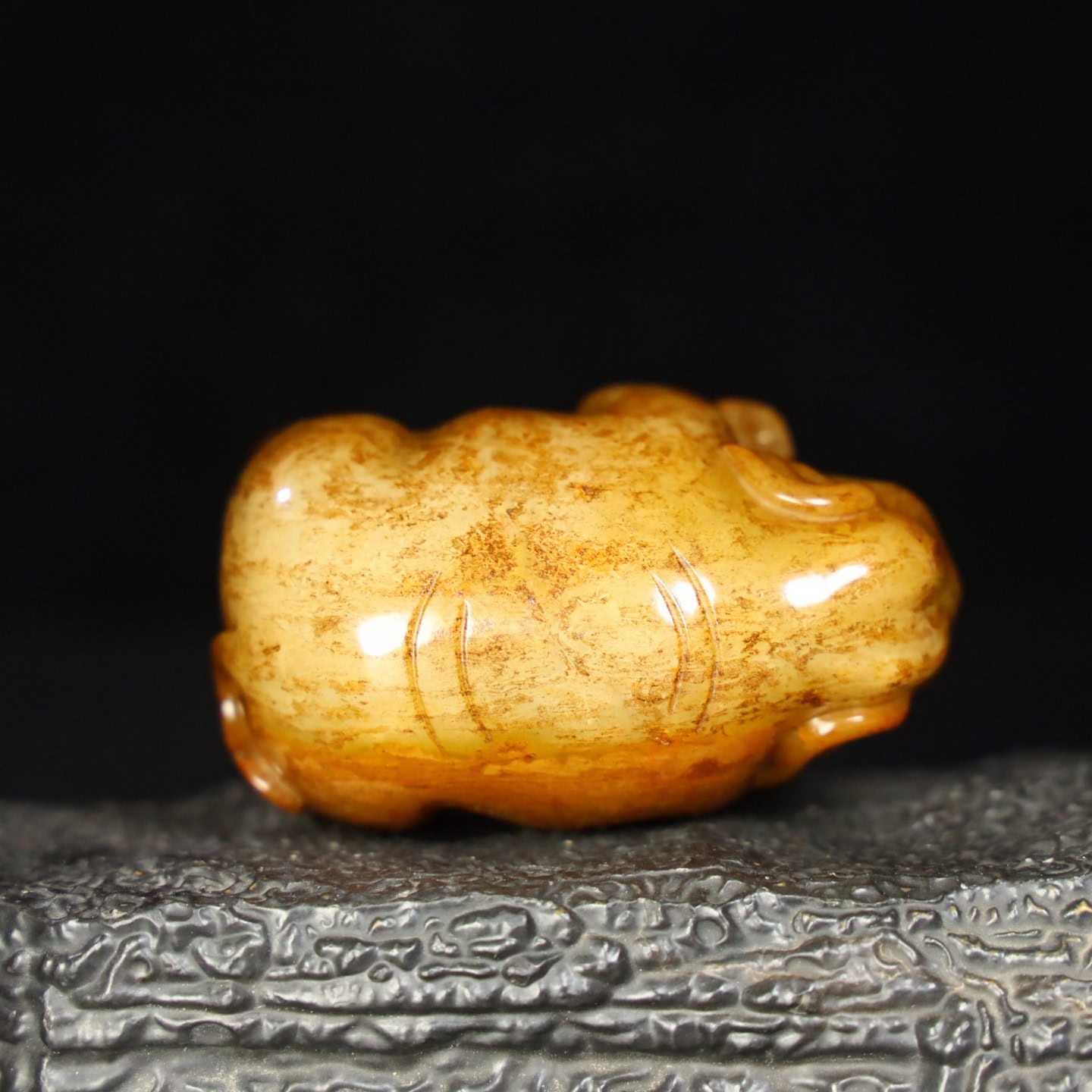 Chinese Natural Jade Carved elephants