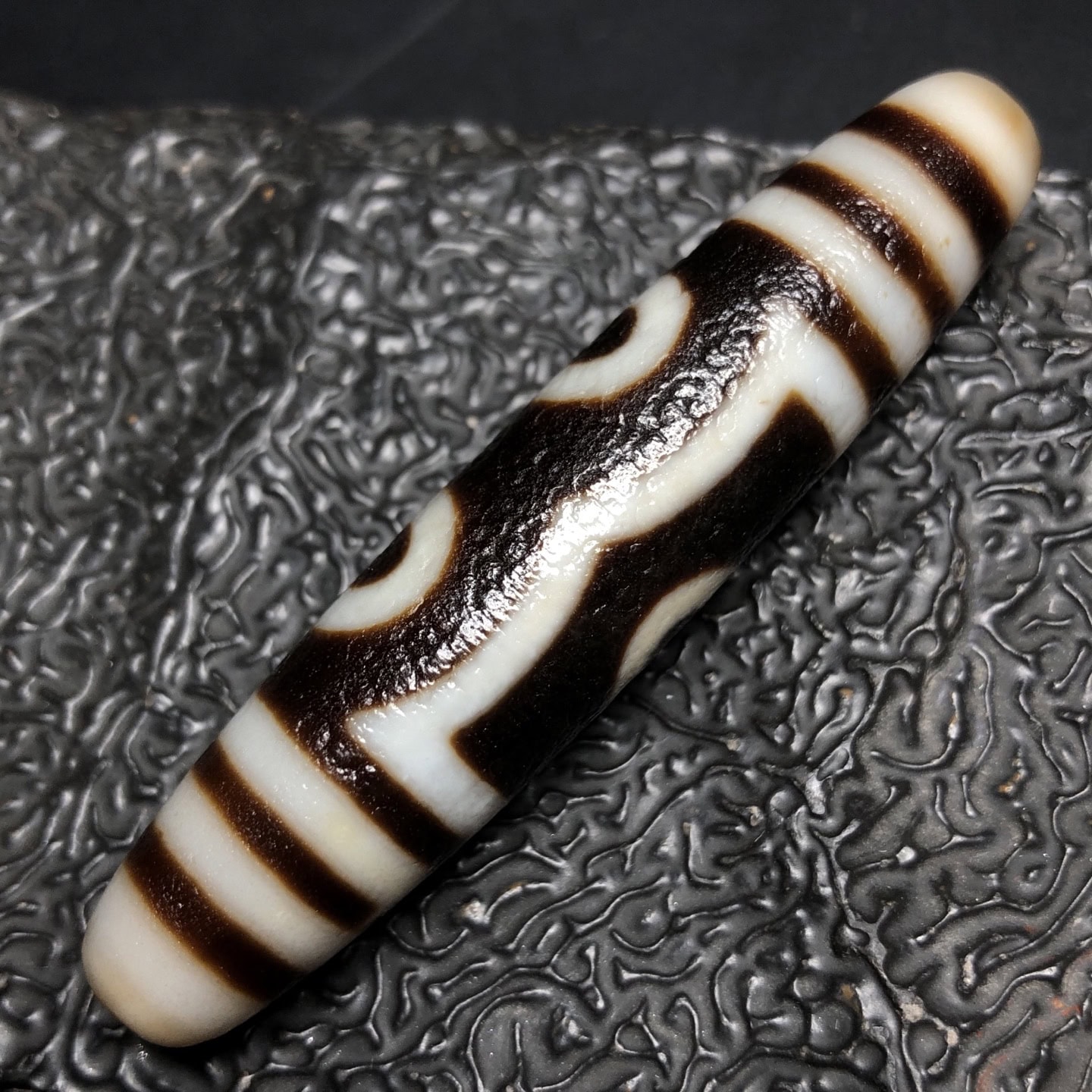 Chinese Natural Jade Carved Dzi beads