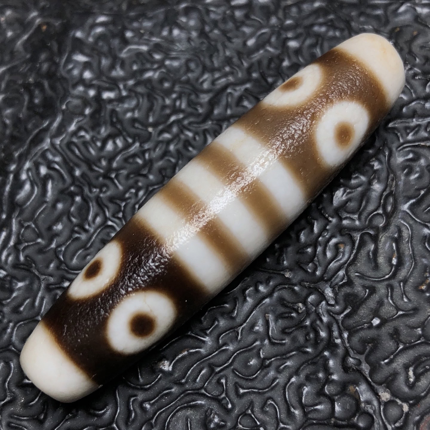 Chinese Natural Jade Carved Dzi beads