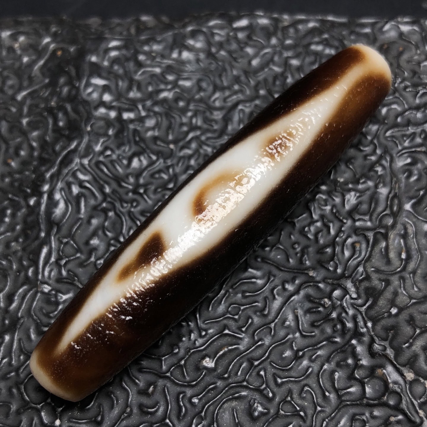 Chinese Natural Jade Carved Dzi beads