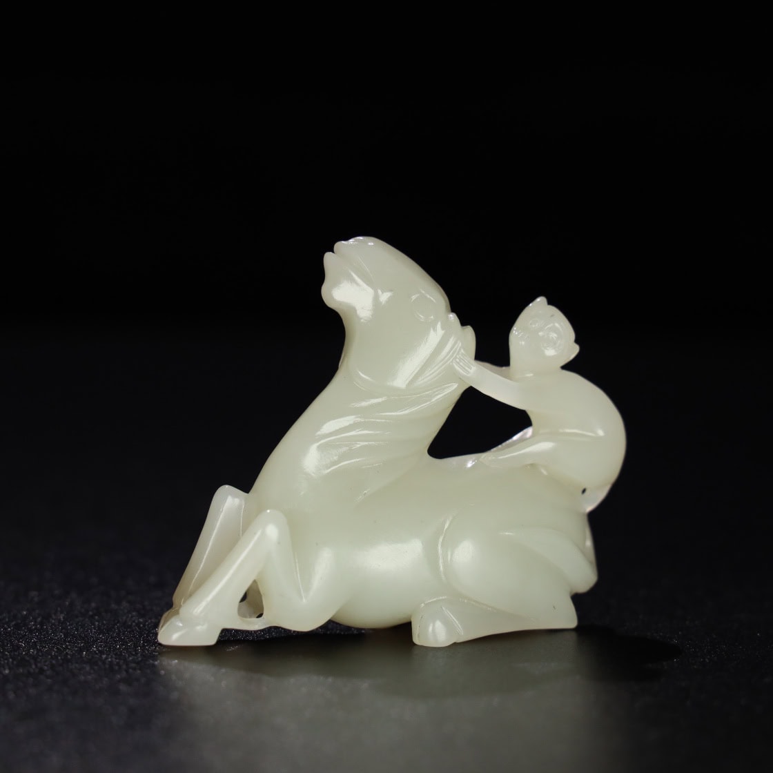 Chinese Natural Jade Carved horse Sealing hand pieces