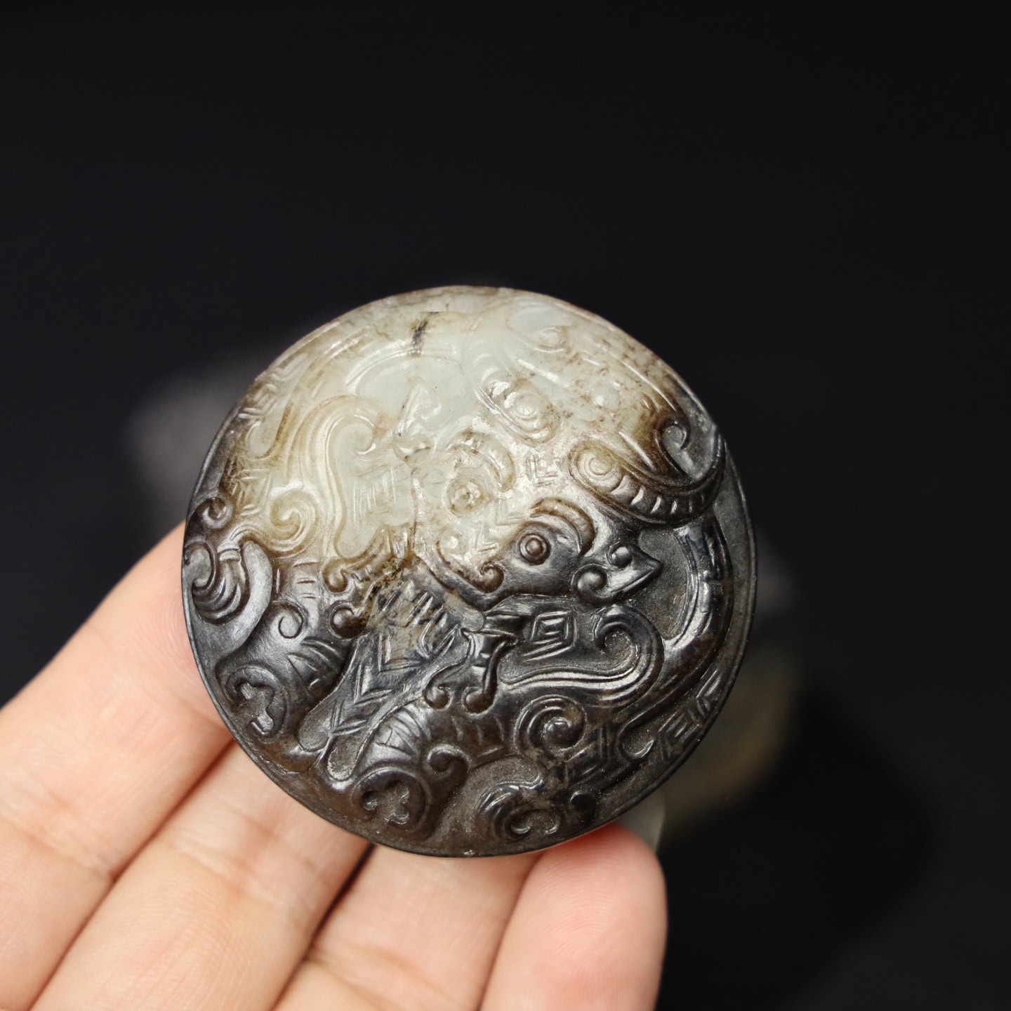Chinese Natural Jade Carved belt buckle