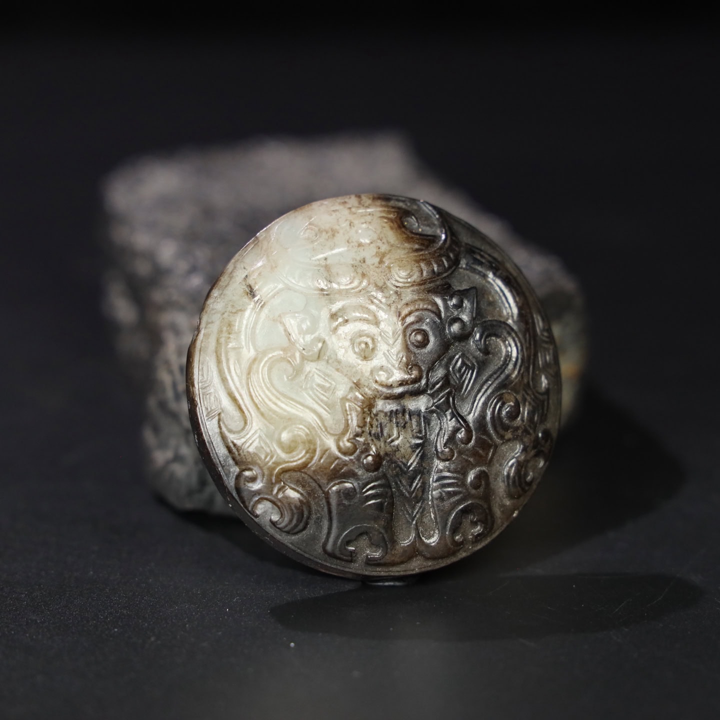 Chinese Natural Jade Carved belt buckle