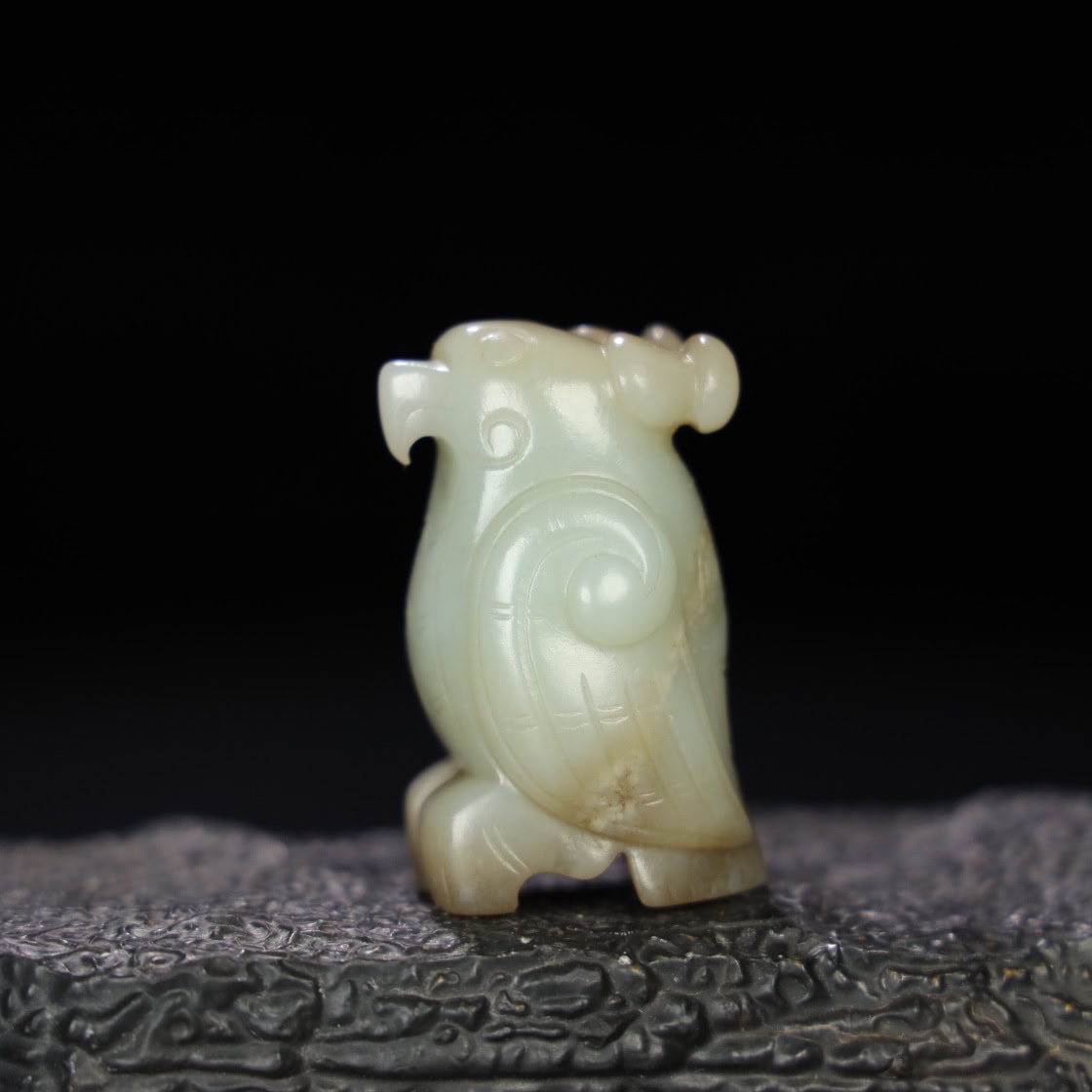 Chinese Natural Jade Carved Owl Statue