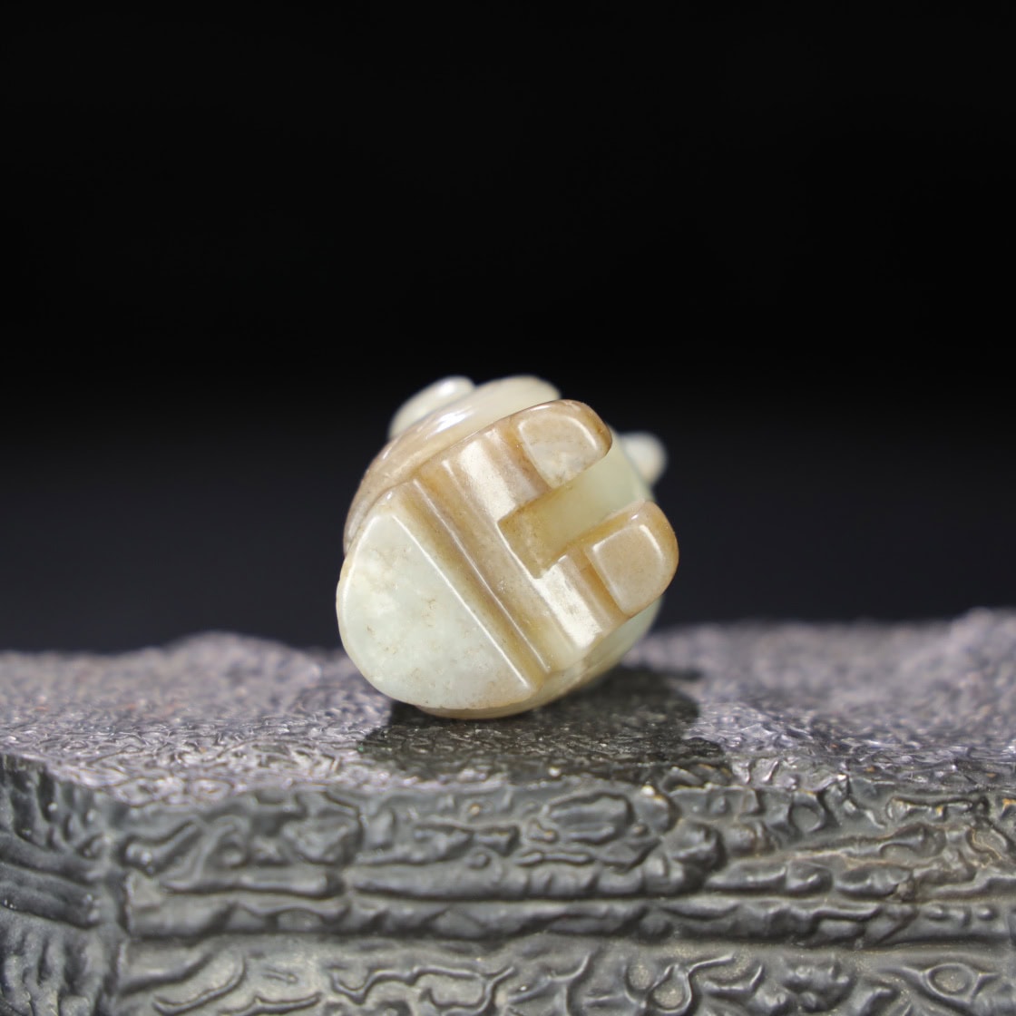 Chinese Natural Jade Carved Owl Statue