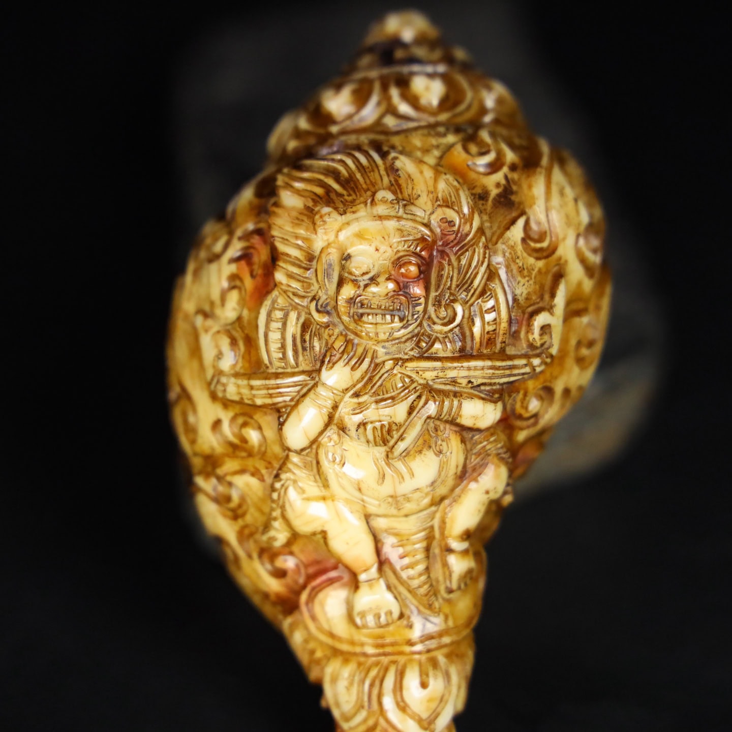 Chinese Natural Jade Carved Tibetan craftsmanshi
