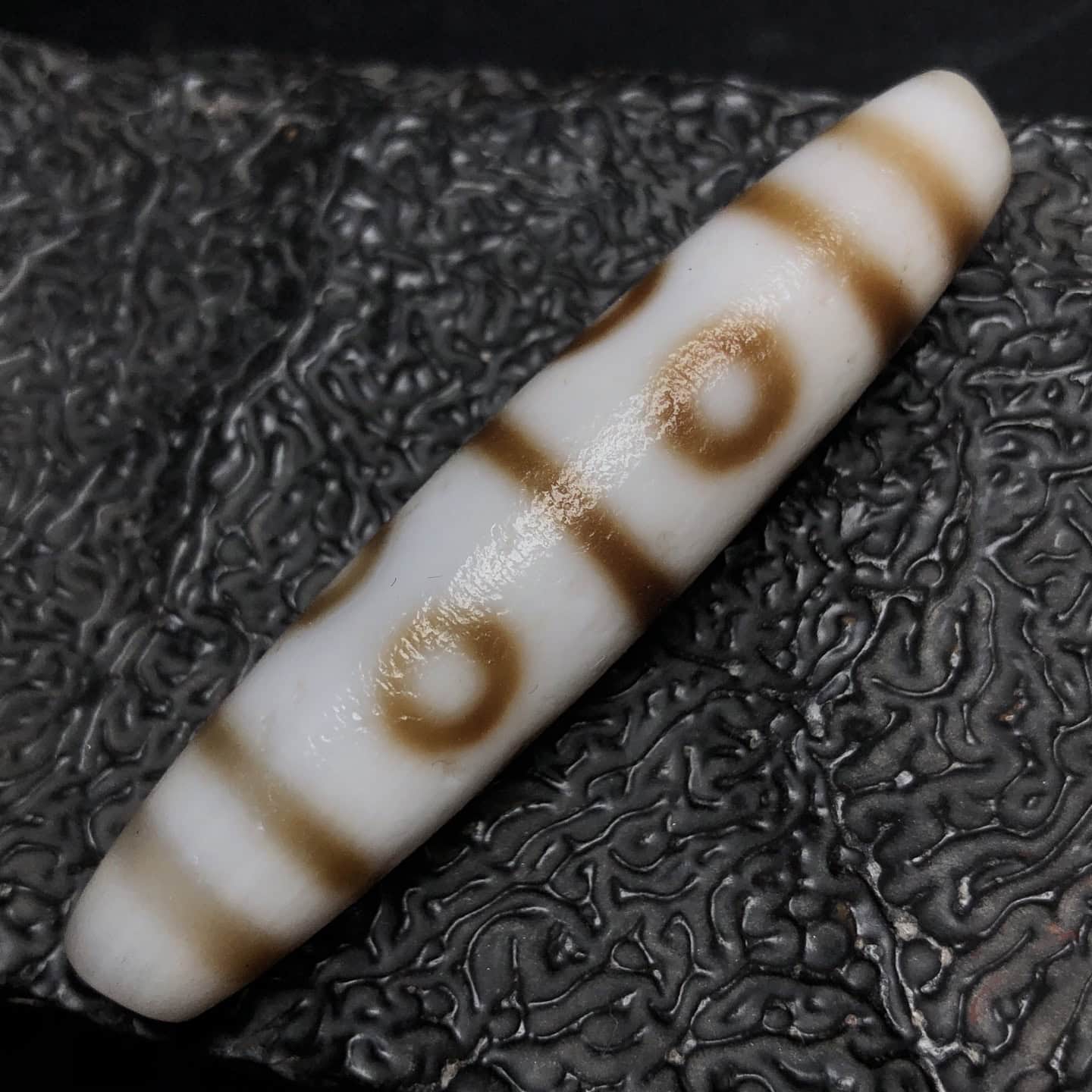 Chinese Natural Agate DZI Beads
