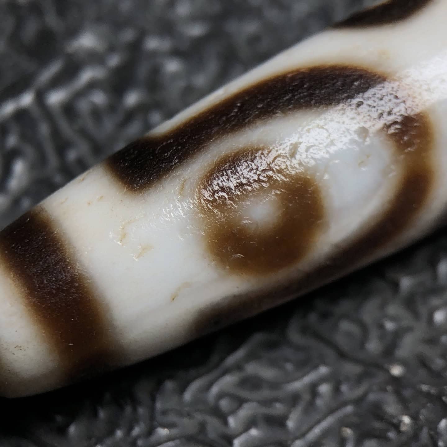 Chinese Natural Agate DZI Beads