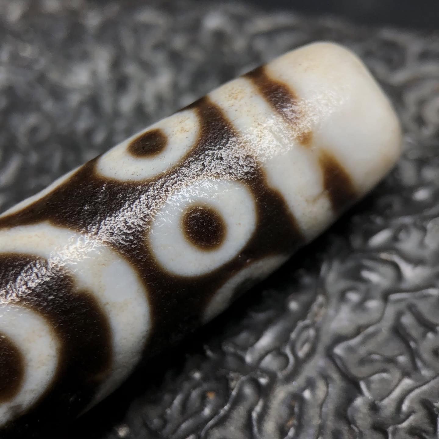 Chinese Natural Agate DZI Beads