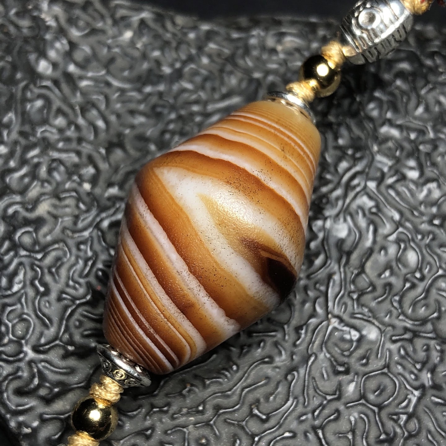 Chinese Natural Agate DZI Beads