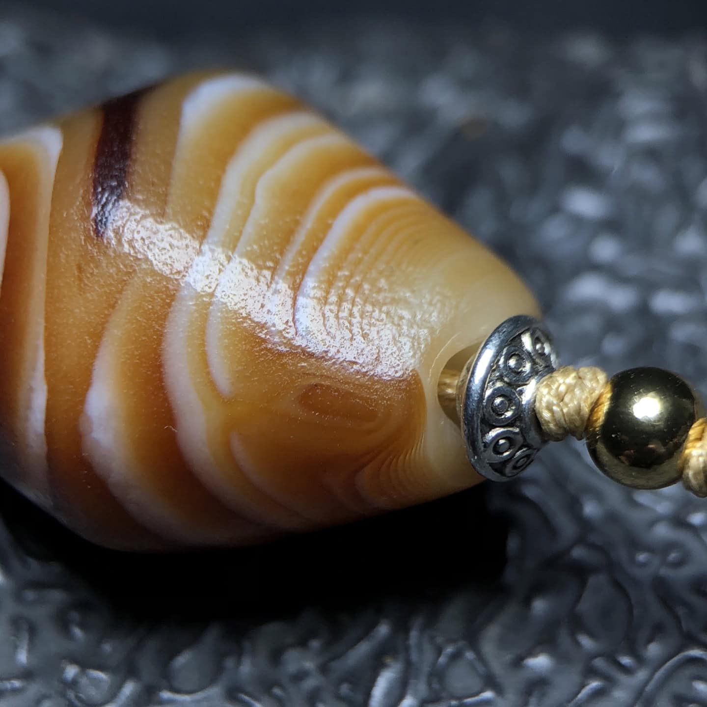 Chinese Natural Agate DZI Beads