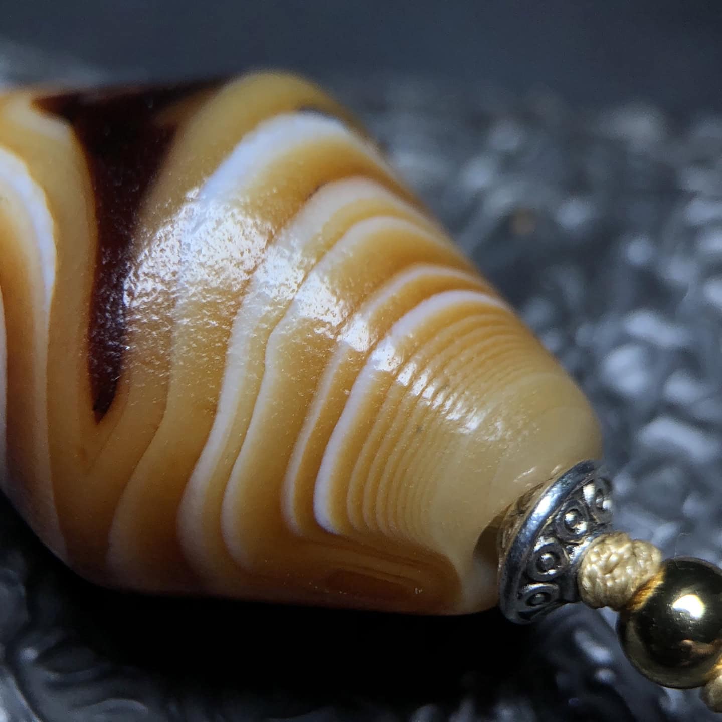 Chinese Natural Agate DZI Beads