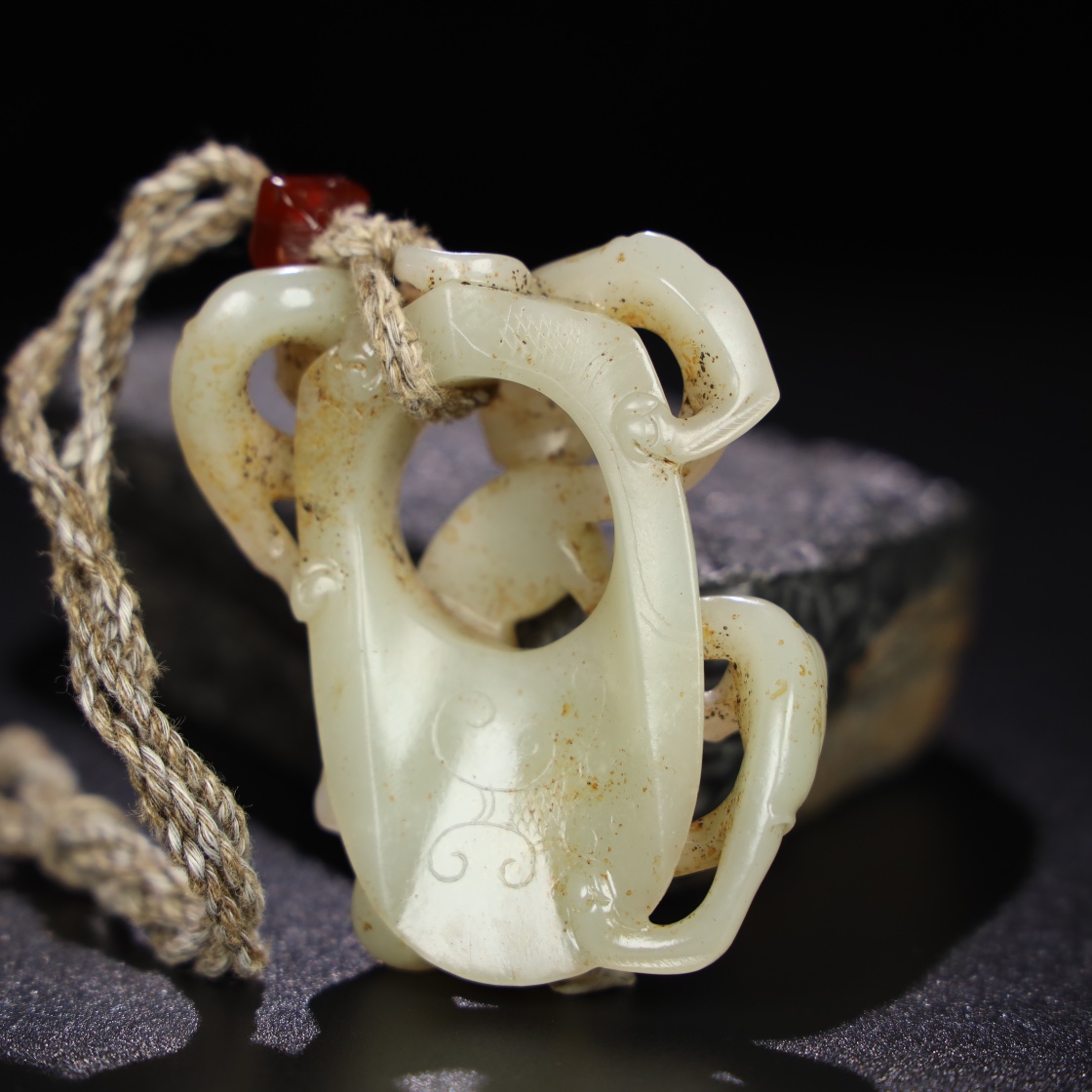 Chinese Natural Jade Carved Dragons Pendant