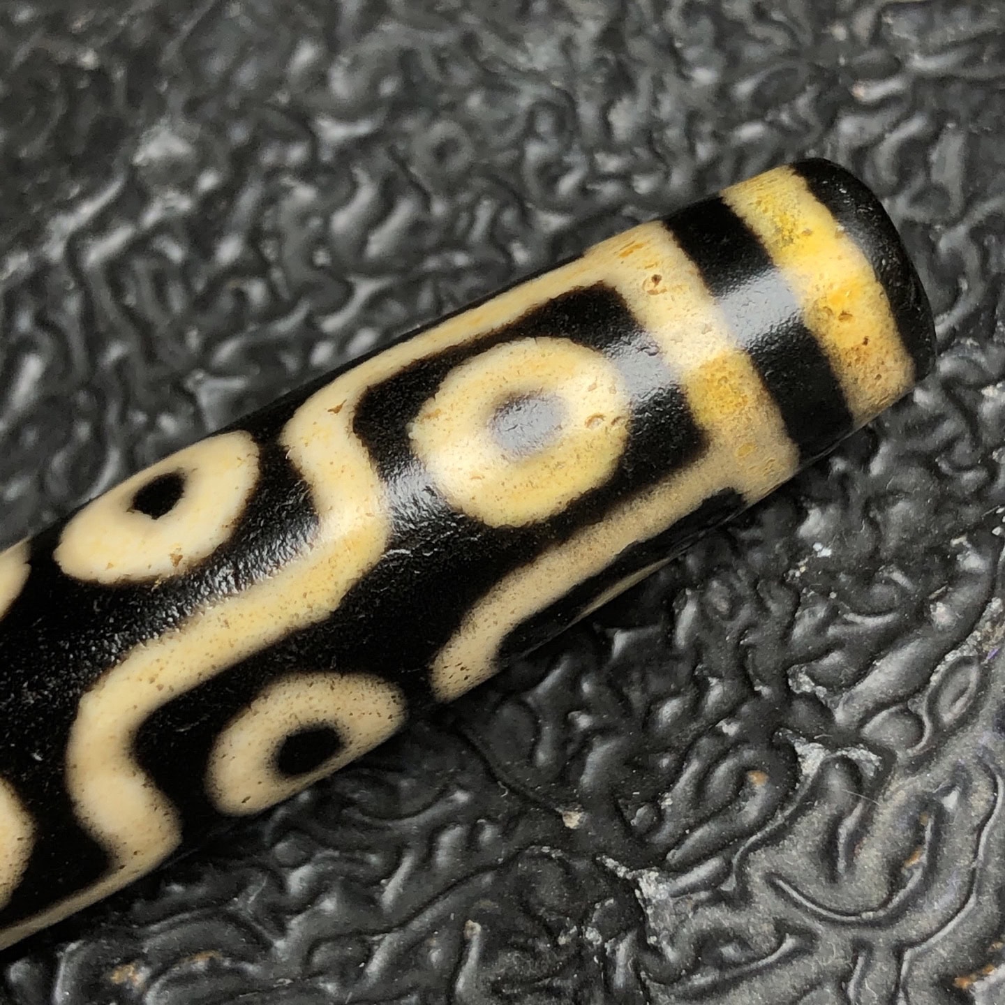 Chinese Natural Agate DZI Beads