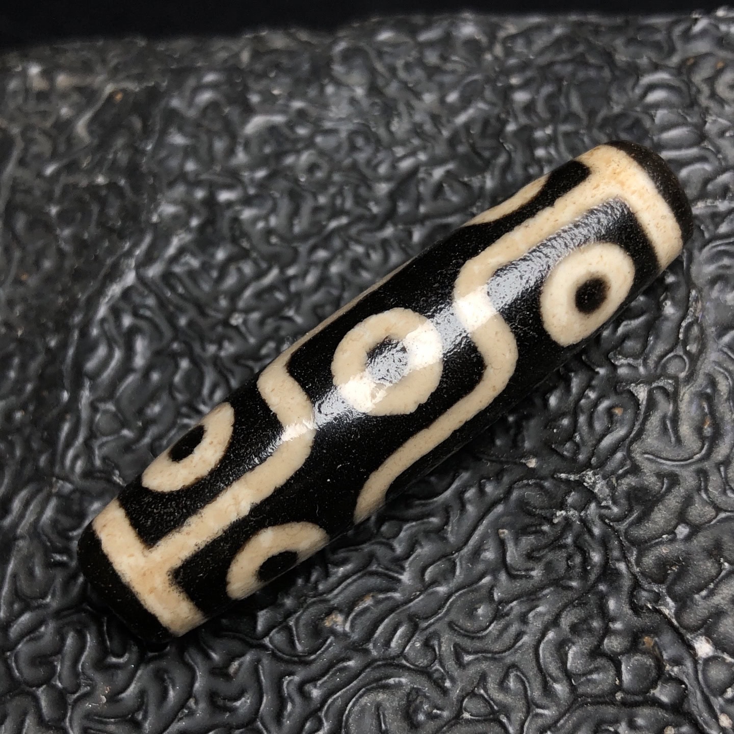 Chinese Natural Agate DZI Beads