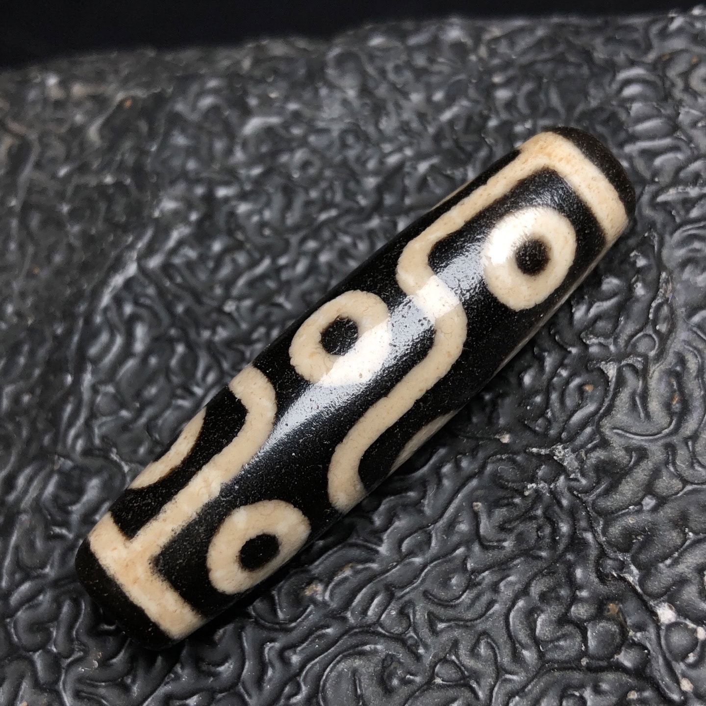 Chinese Natural Agate DZI Beads