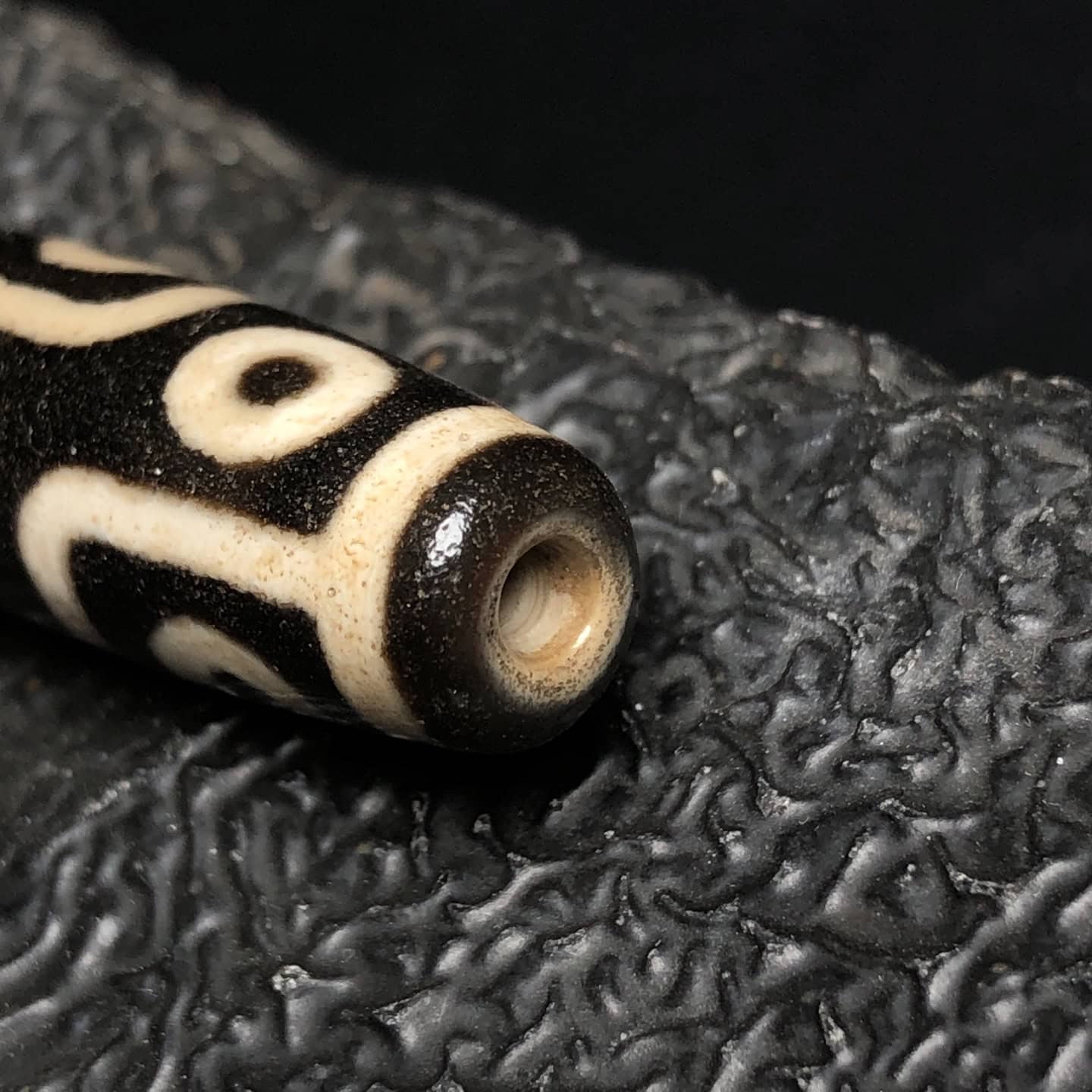 Chinese Natural Agate DZI Beads