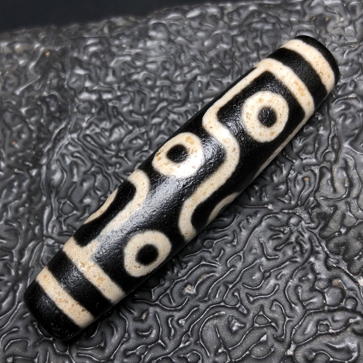 Chinese Natural Agate DZI Beads
