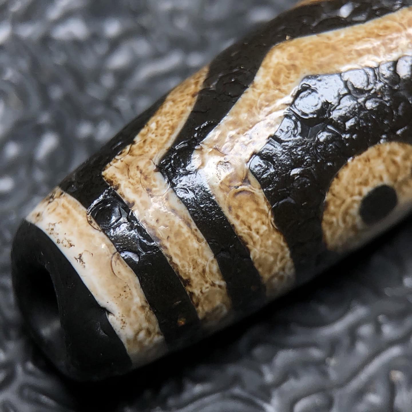Chinese Natural Agate DZI Beads