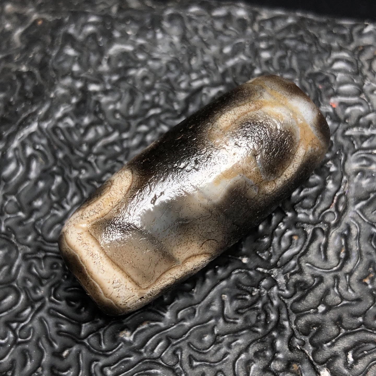 Chinese Natural Agate DZI Beads