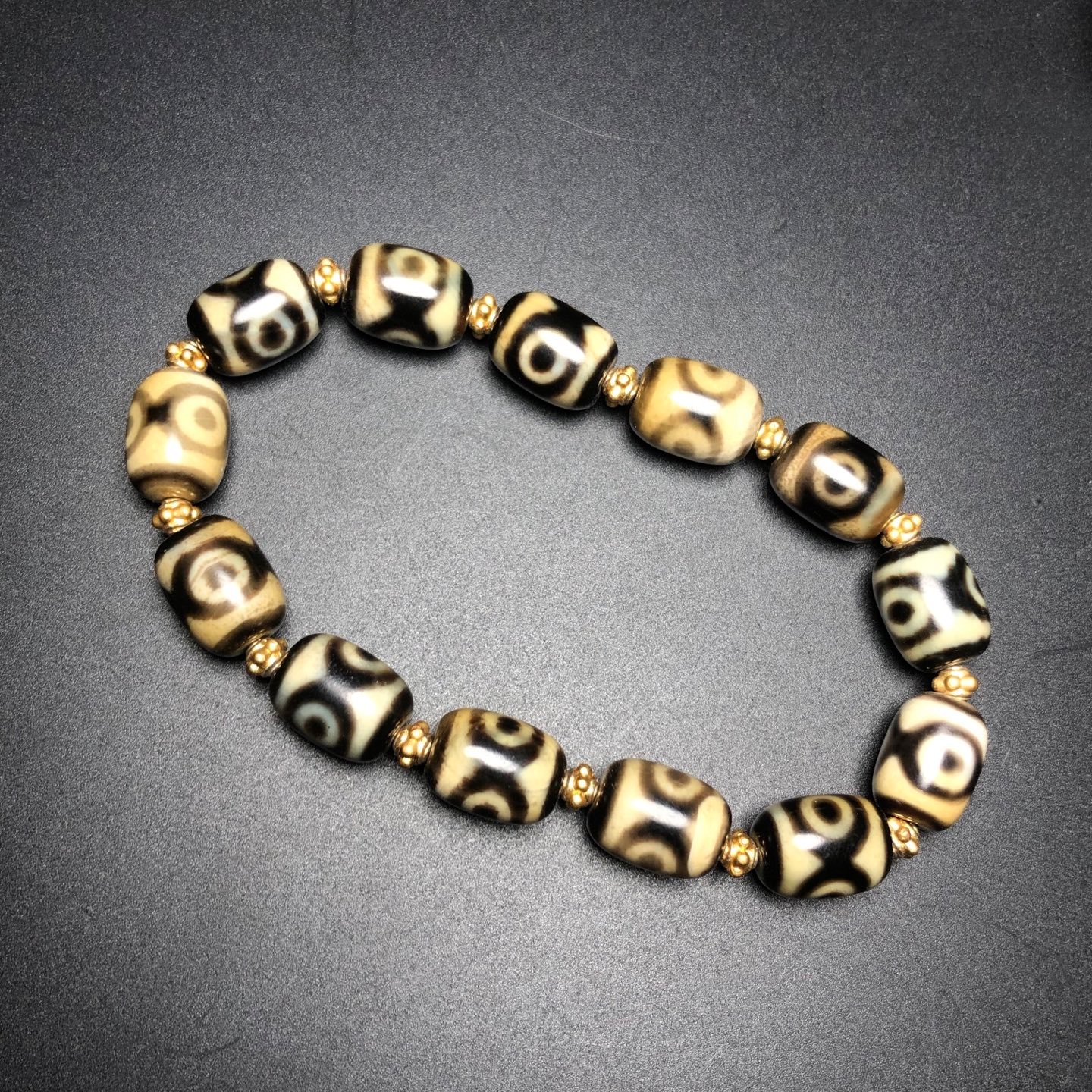 Chinese Natural Agate DZI Bead Bracelet