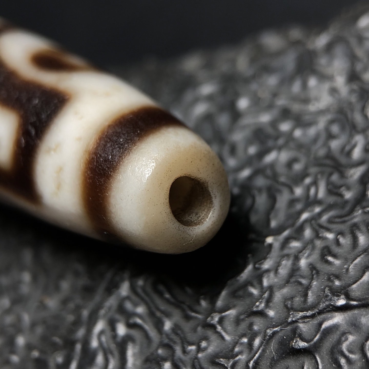 Chinese Natural Agate DZI Beads