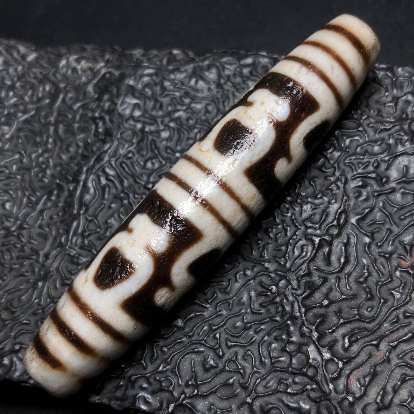 Chinese Natural Agate DZI Beads
