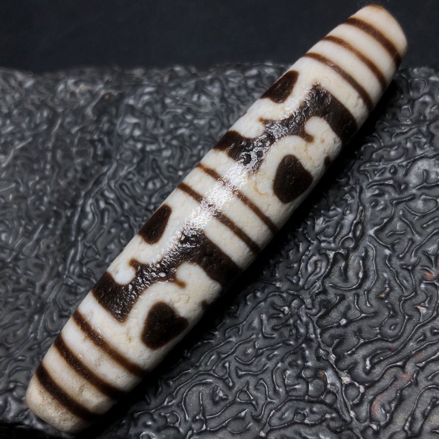Chinese Natural Agate DZI Beads