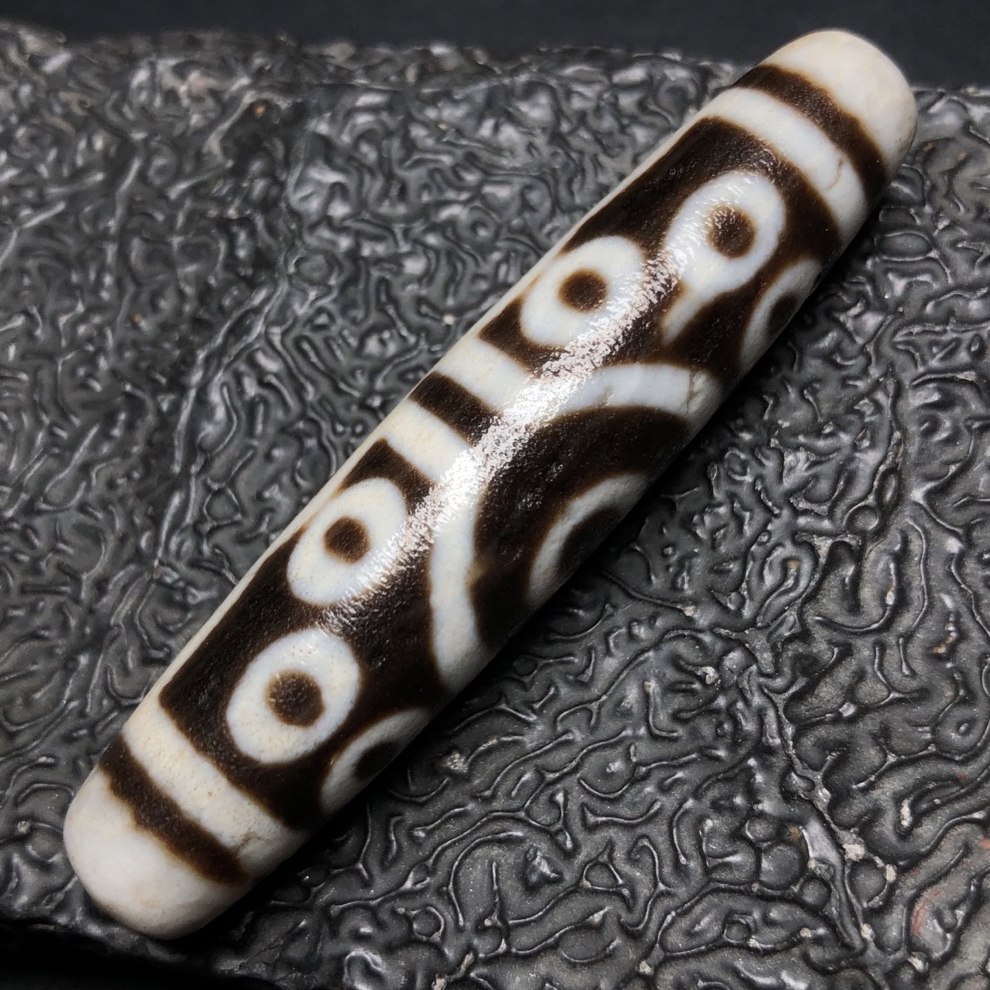 Chinese Natural Agate DZI Beads
