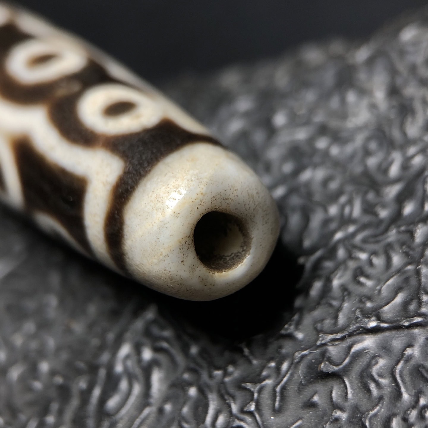 Chinese Natural Agate DZI Beads