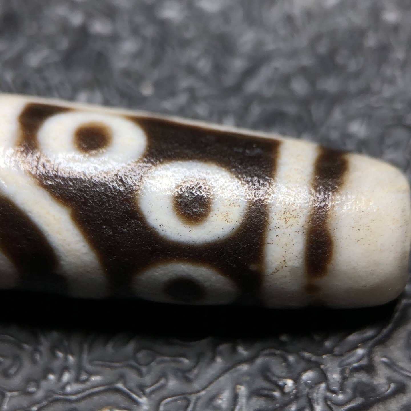 Chinese Natural Agate DZI Beads