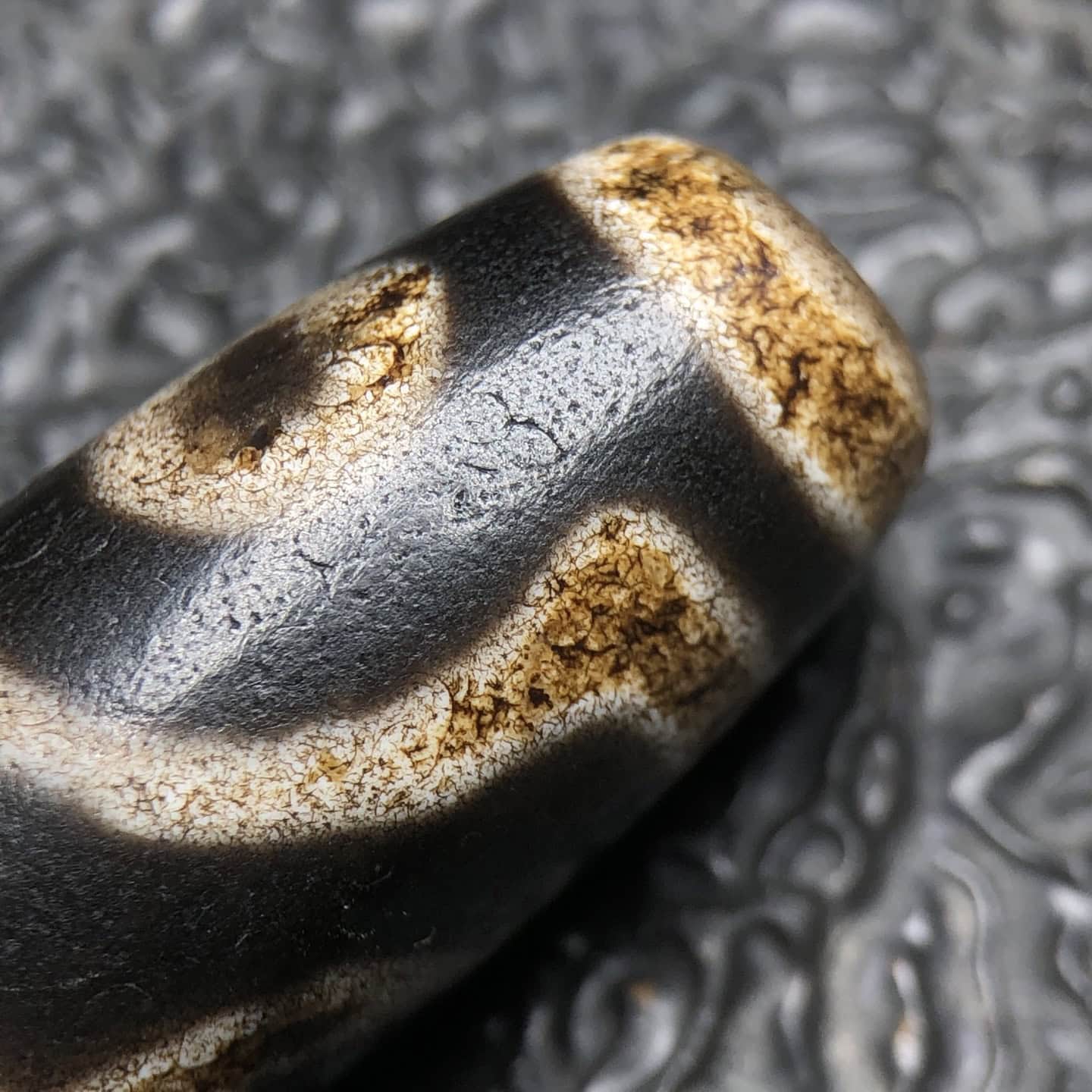Chinese Natural Agate DZI Beads