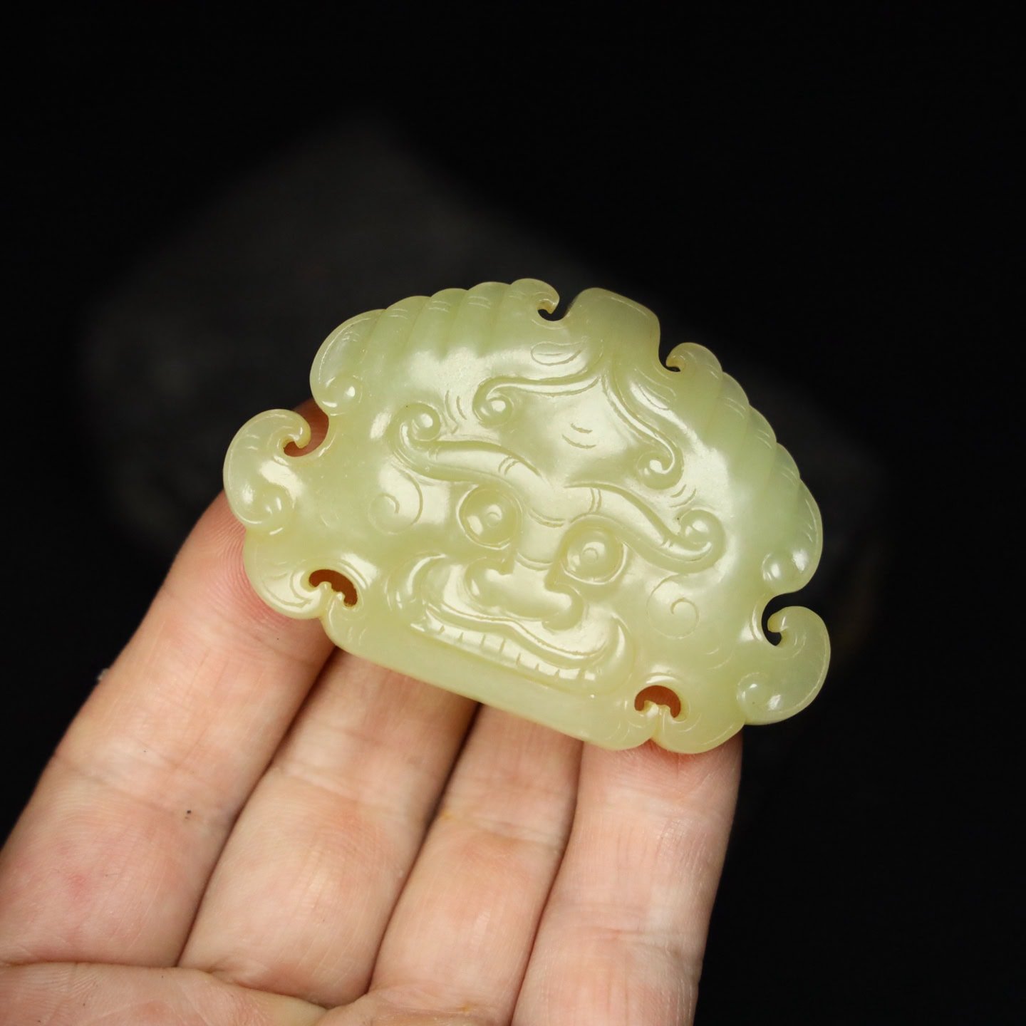 Chinese Natural Jade Carved belt buckle