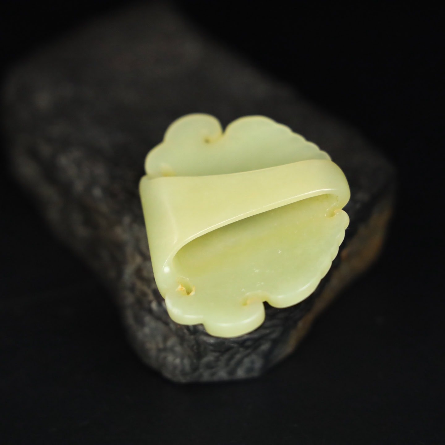 Chinese Natural Jade Carved belt buckle