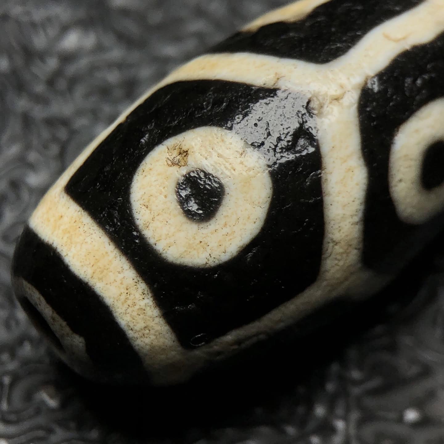 Chinese Natural Agate DZI Beads