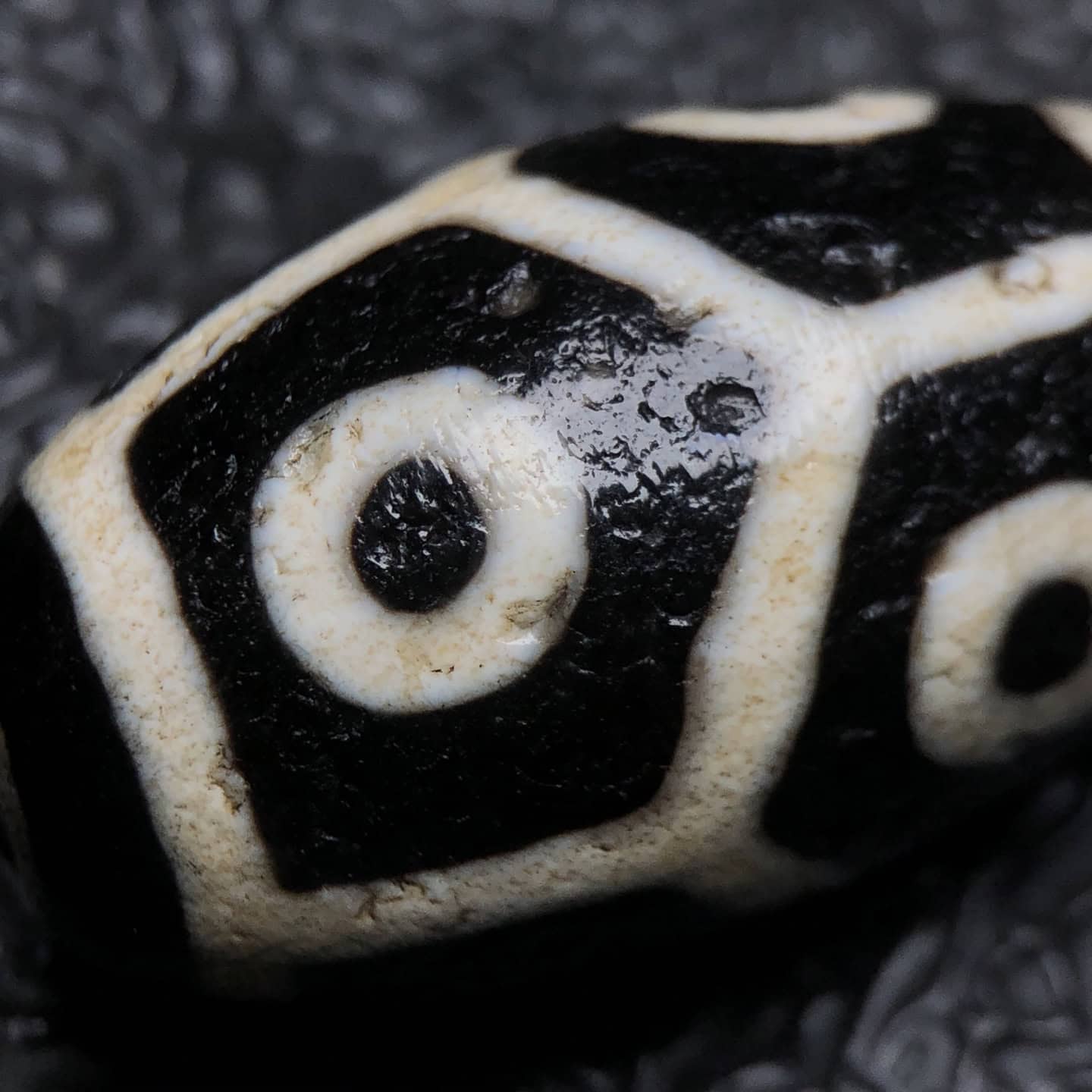 Chinese Natural Agate DZI Beads