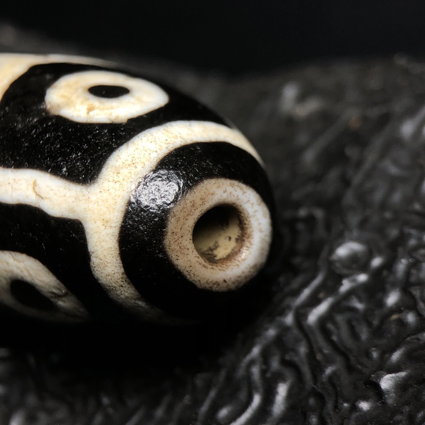 Chinese Natural Agate DZI Beads