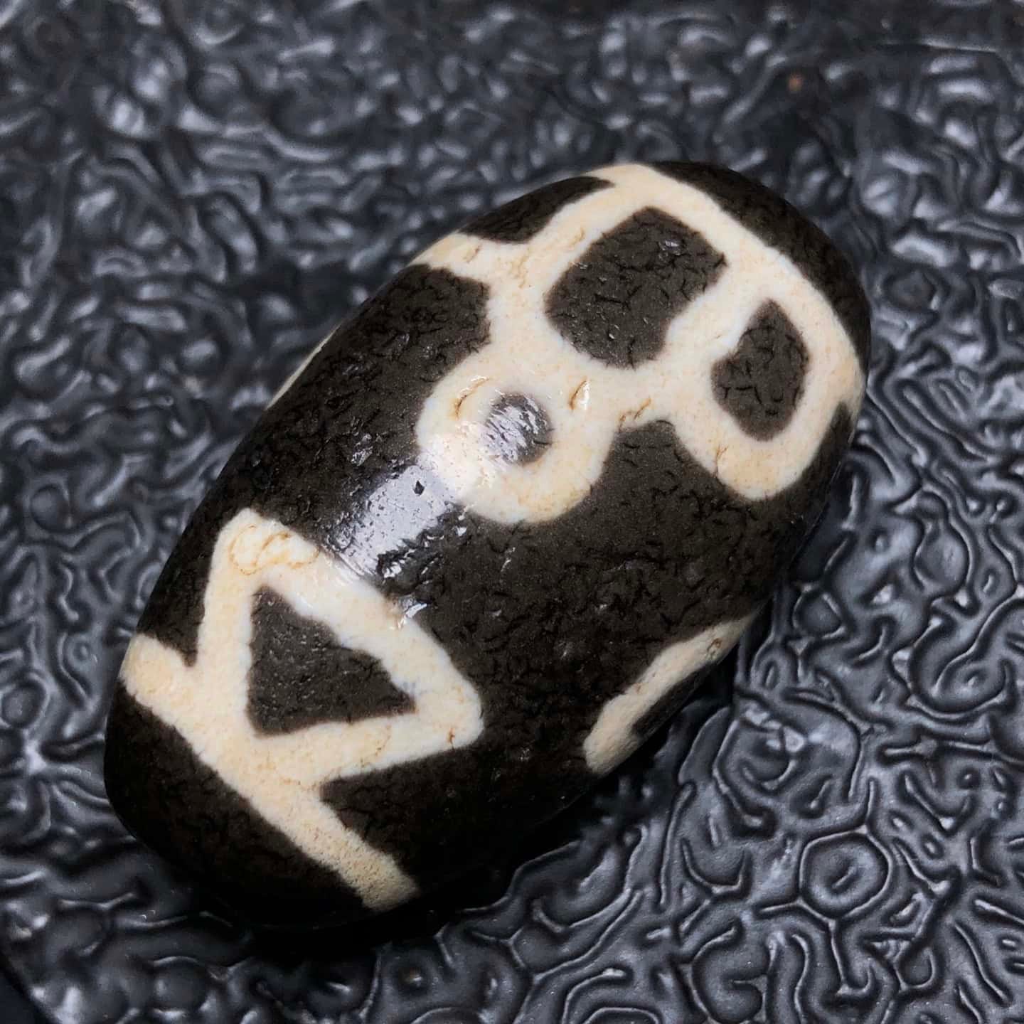 Chinese Natural Agate DZI Beads