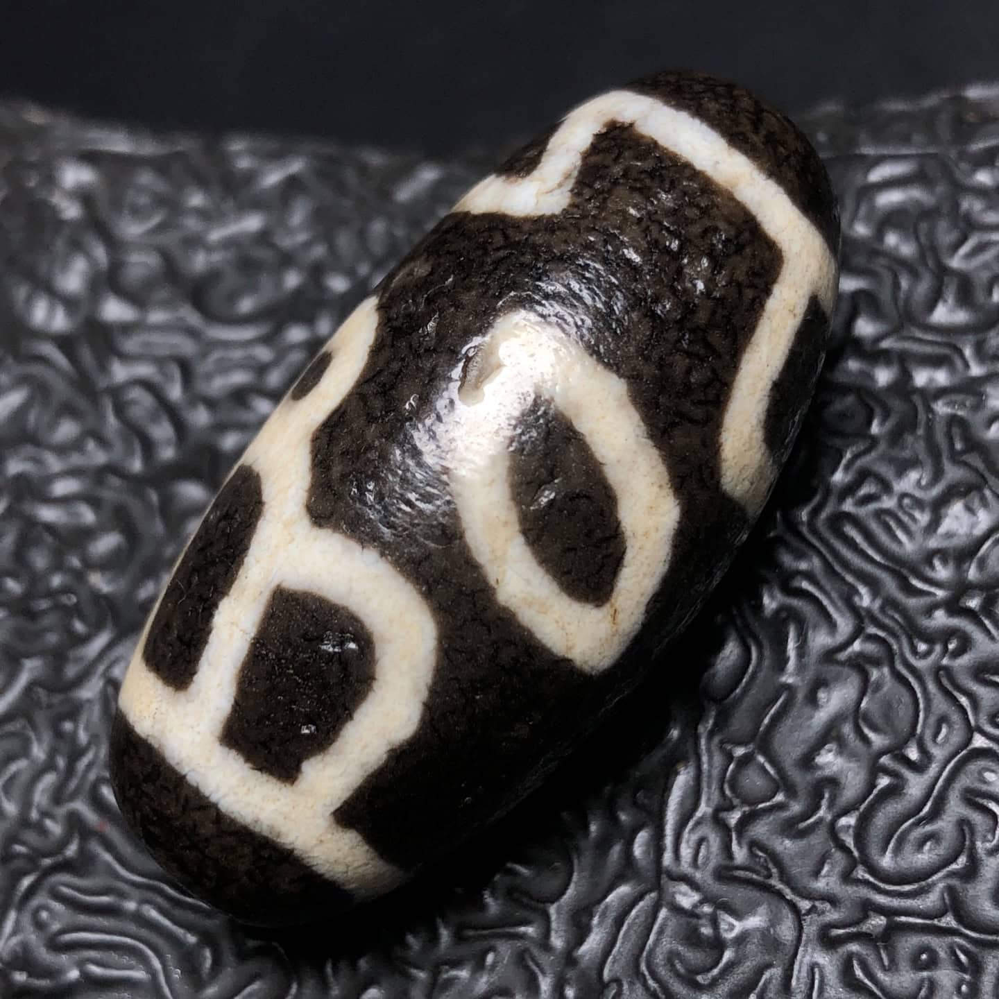 Chinese Natural Agate DZI Beads