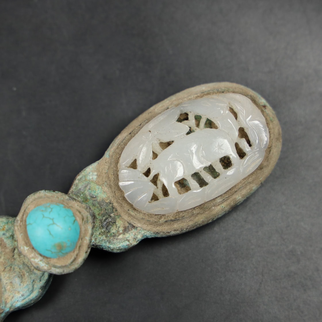Chinese Natural Jade Carved belt buckle