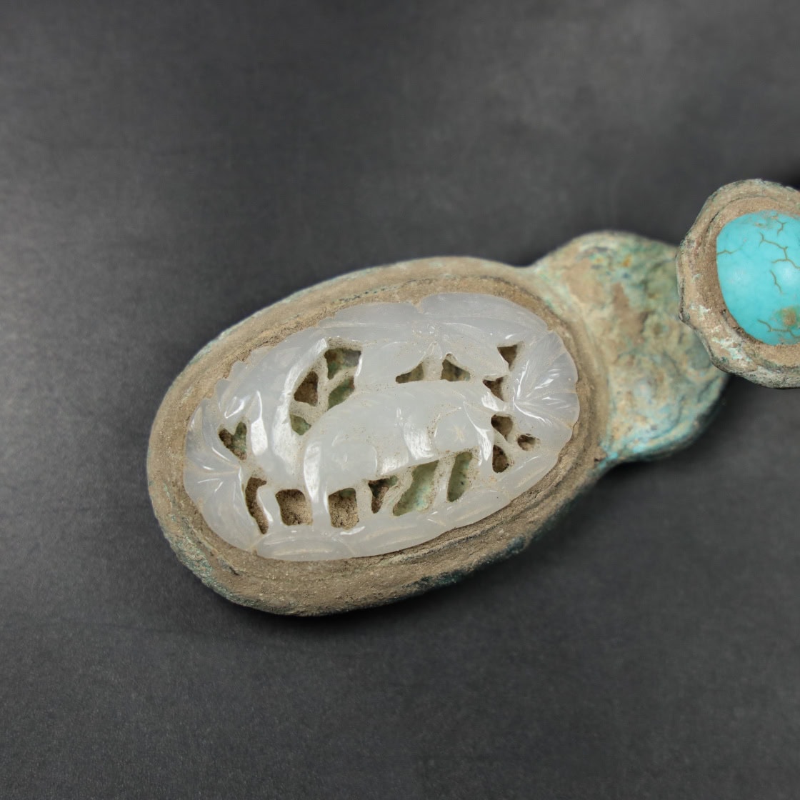 Chinese Natural Jade Carved belt buckle